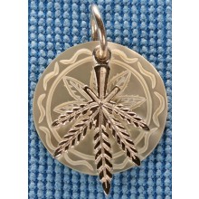 Sterling silver / white shell pendant SPENDANT006