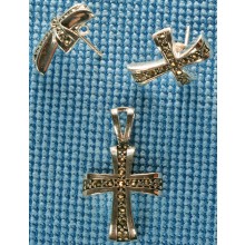 Sterling silver set (earrings and pendant) SSET001